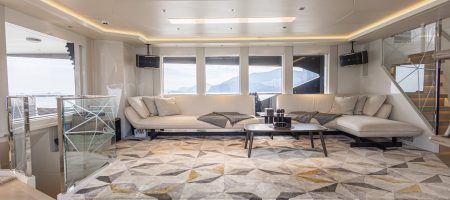 Main Saloon & Karaoke Area