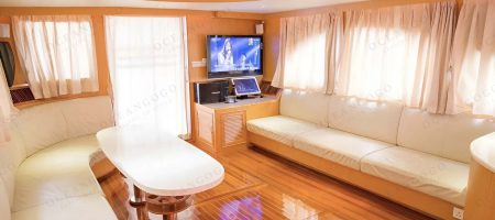 遊艇內部-主客廳