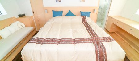 Champer- luxury yacht