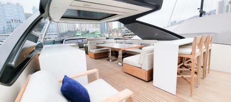 Yacht Bow - Flybridge