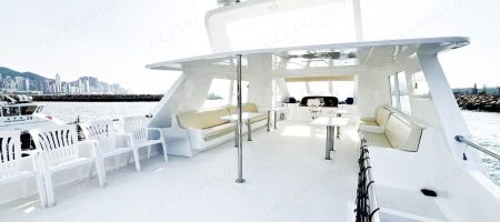 Yacht Bow - Flybridge