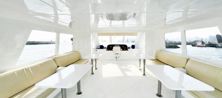Yacht Bow - Flybridge