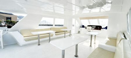 Yacht Bow - Flybridge