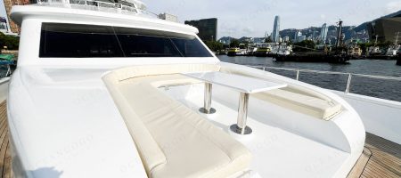 Yacht Bow - Leisure Area