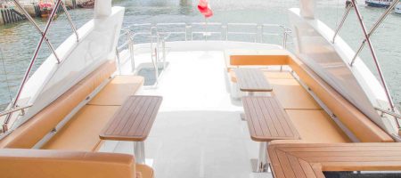 Yacht Bow - Flybridge