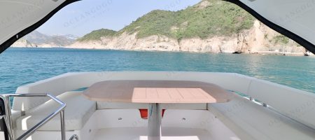 Yacht Bow - Flybridge