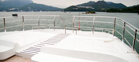 Yacht Stern