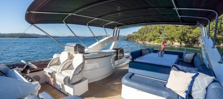 Yacht Bow - Flybridge